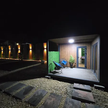 아파트 Moderna Smestaj Kula