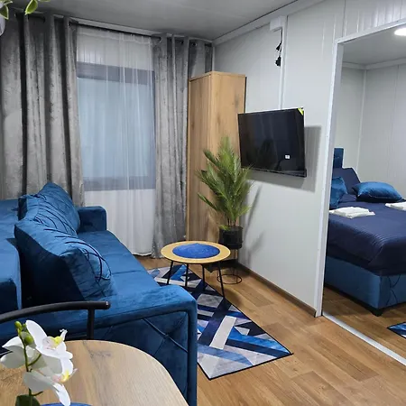 아파트 Moderna Smestaj *